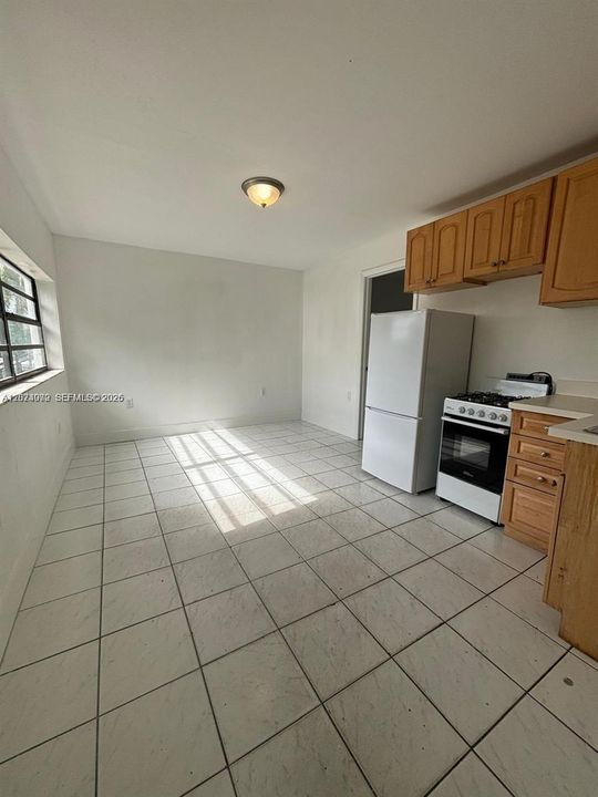 For Rent: $1,500 (1 beds, 1 baths, 0 Square Feet)