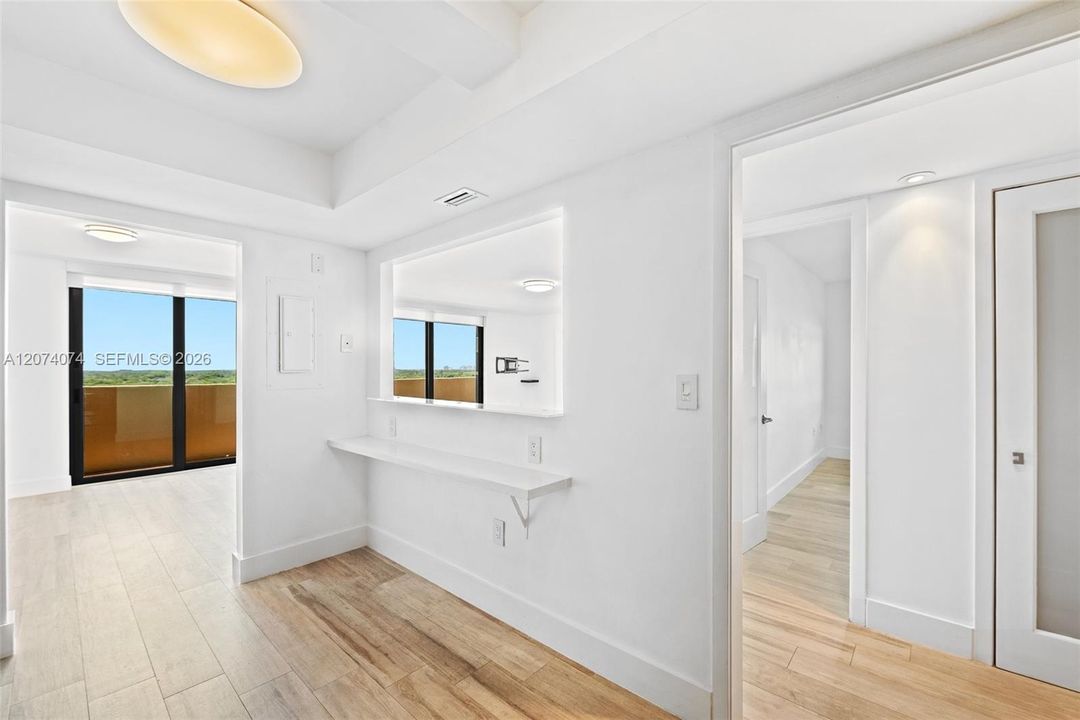 For Rent: $5,200 (2 beds, 2 baths, 1595 Square Feet)