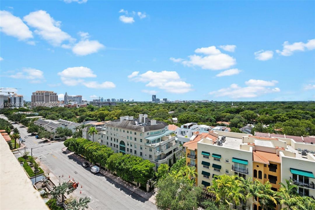 For Rent: $5,200 (2 beds, 2 baths, 1595 Square Feet)