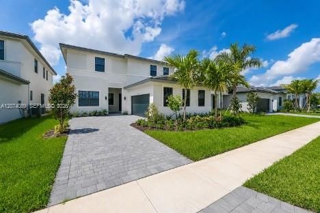 For Rent: $6,900 (5 beds, 4 baths, 3627 Square Feet)