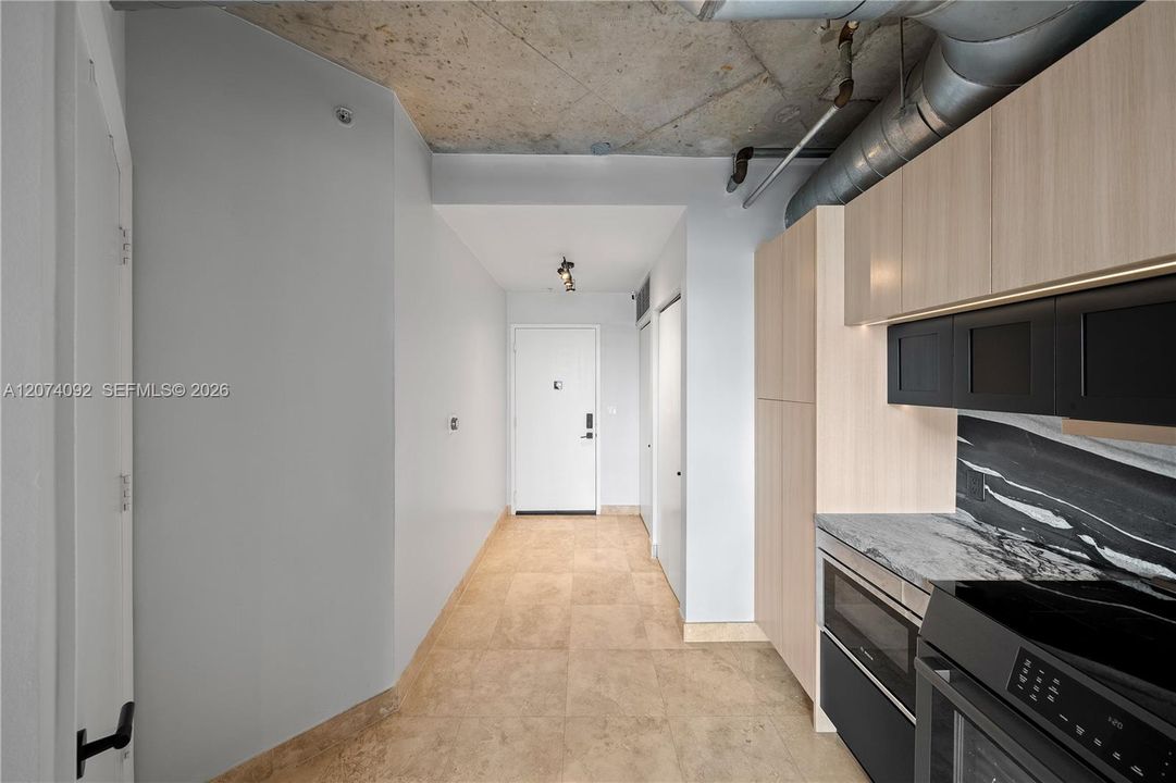 For Rent: $5,500 (2 beds, 2 baths, 1337 Square Feet)