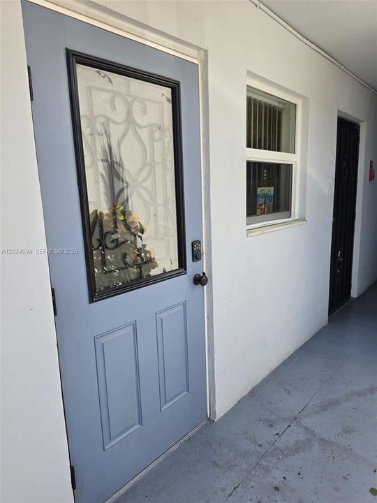 For Sale: $255,000 (2 beds, 2 baths, 1092 Square Feet)