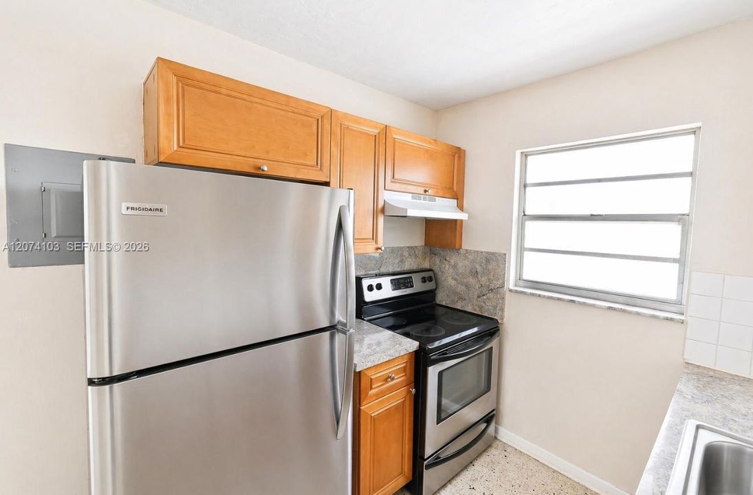 For Rent: $1,750 (1 beds, 1 baths, 0 Square Feet)