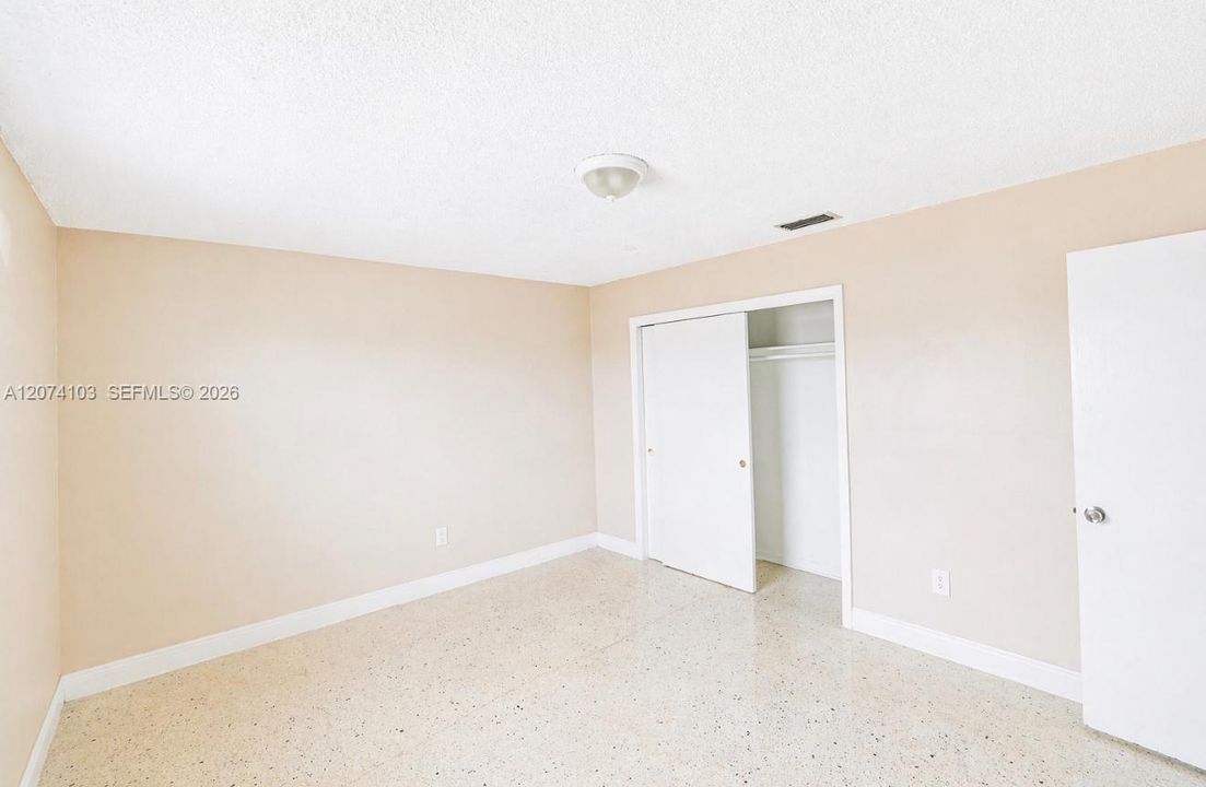 For Rent: $1,750 (1 beds, 1 baths, 0 Square Feet)