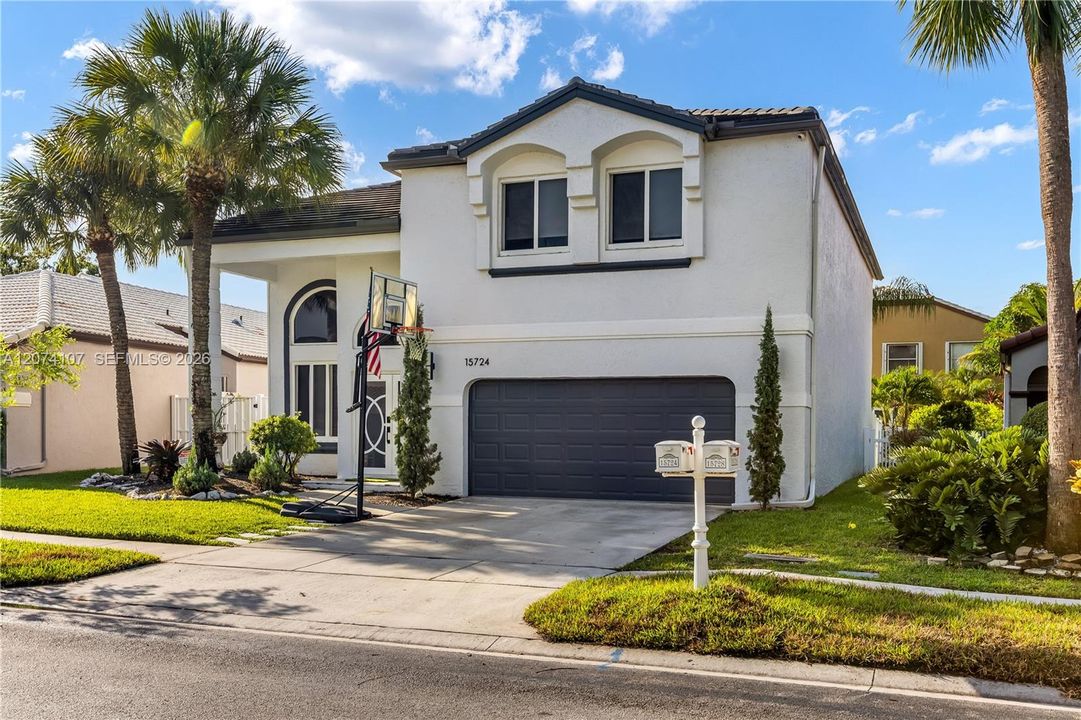 For Sale: $980,000 (4 beds, 2 baths, 2880 Square Feet)