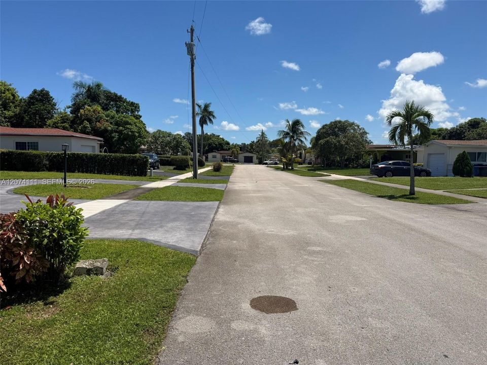 For Sale: $479,000 (3 beds, 2 baths, 1843 Square Feet)