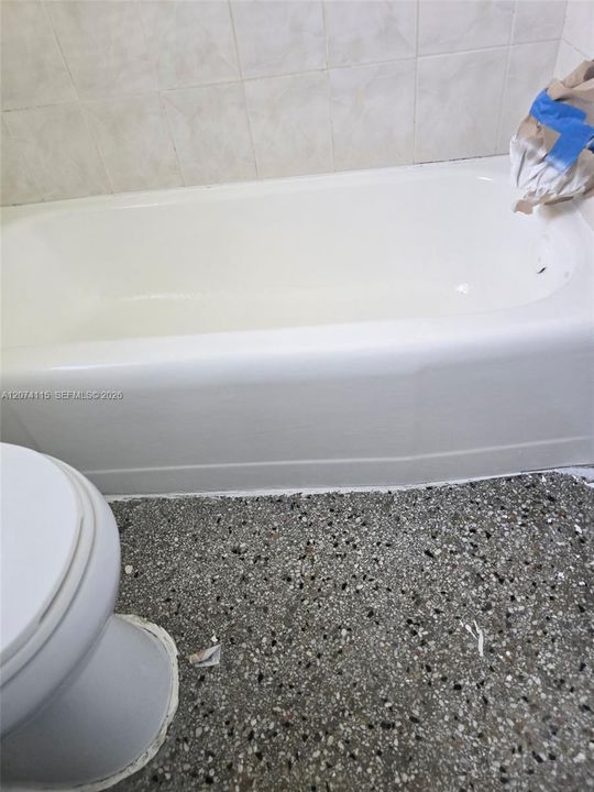 For Rent: $1,650 (1 beds, 1 baths, 3130 Square Feet)