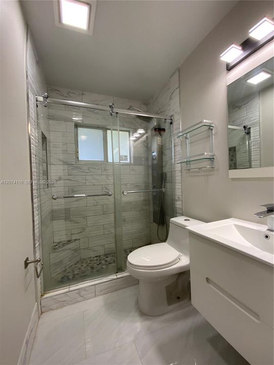 For Rent: $3,000 (3 beds, 1 baths, 1620 Square Feet)