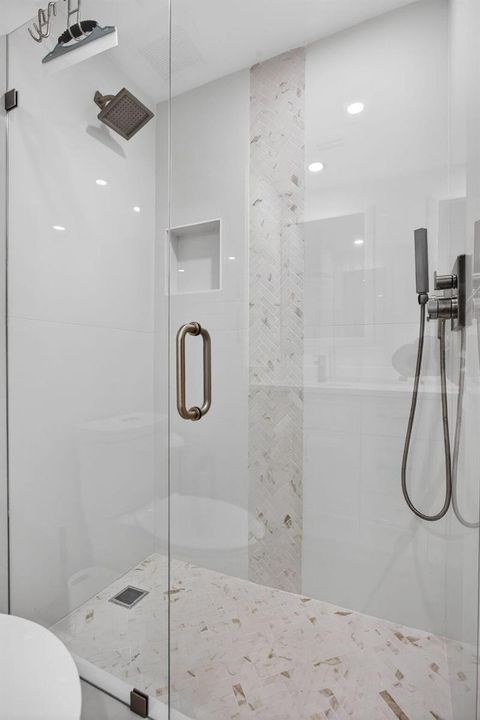 41-web-or-mls-3100-7040