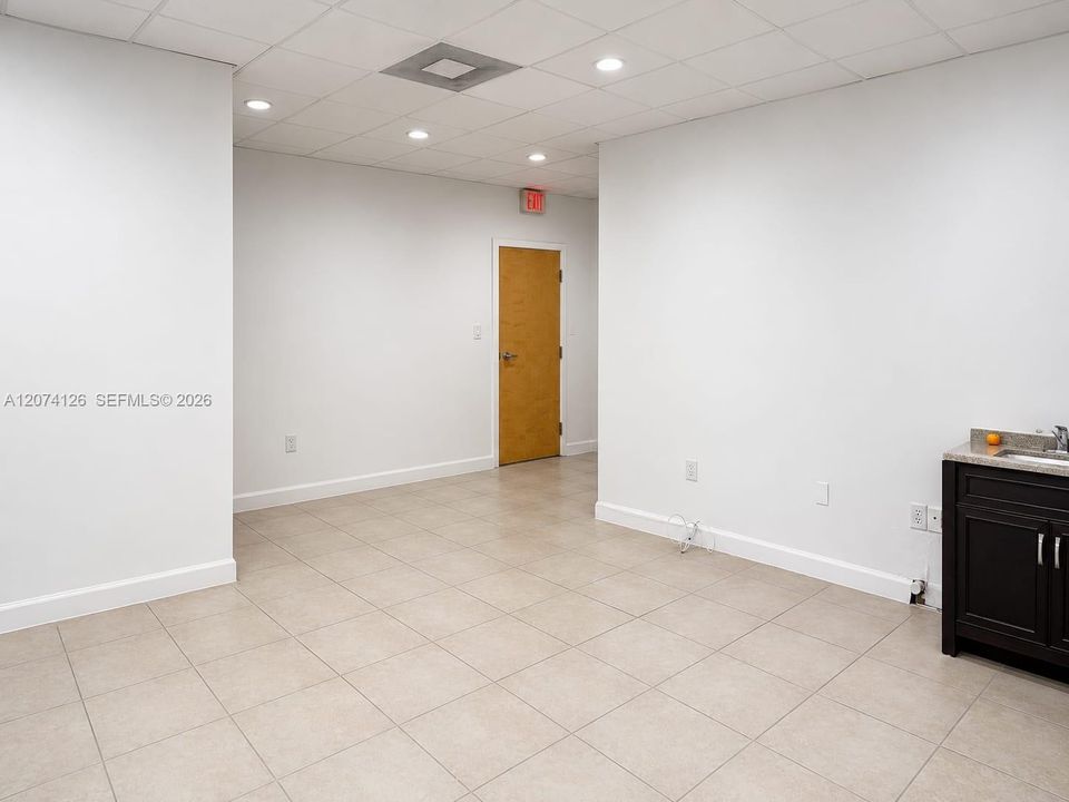 For Rent: $1,300 (0 beds, 0 baths, 0 Square Feet)