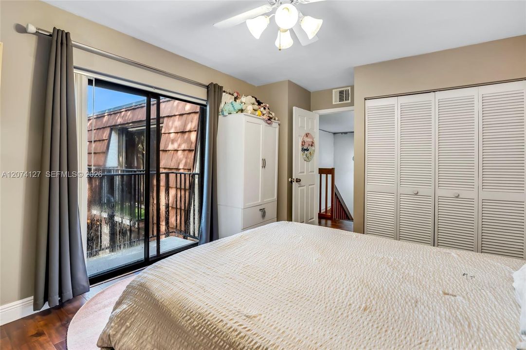 For Rent: $3,050 (3 beds, 2 baths, 1654 Square Feet)