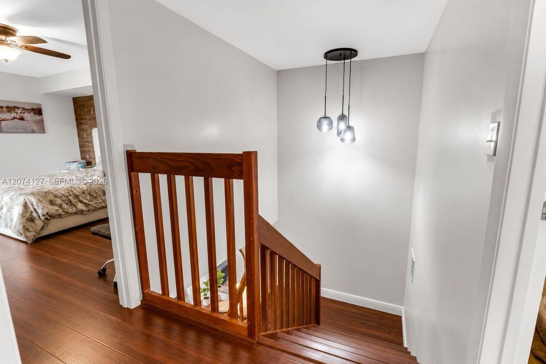 For Rent: $3,050 (3 beds, 2 baths, 1654 Square Feet)