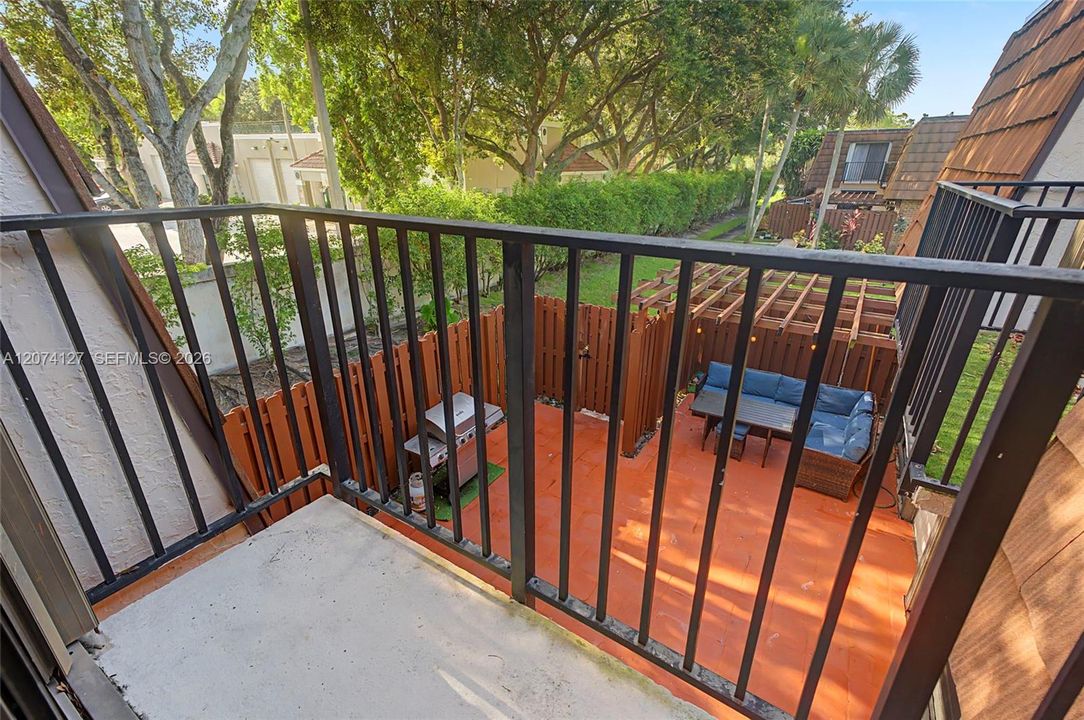For Rent: $3,050 (3 beds, 2 baths, 1654 Square Feet)