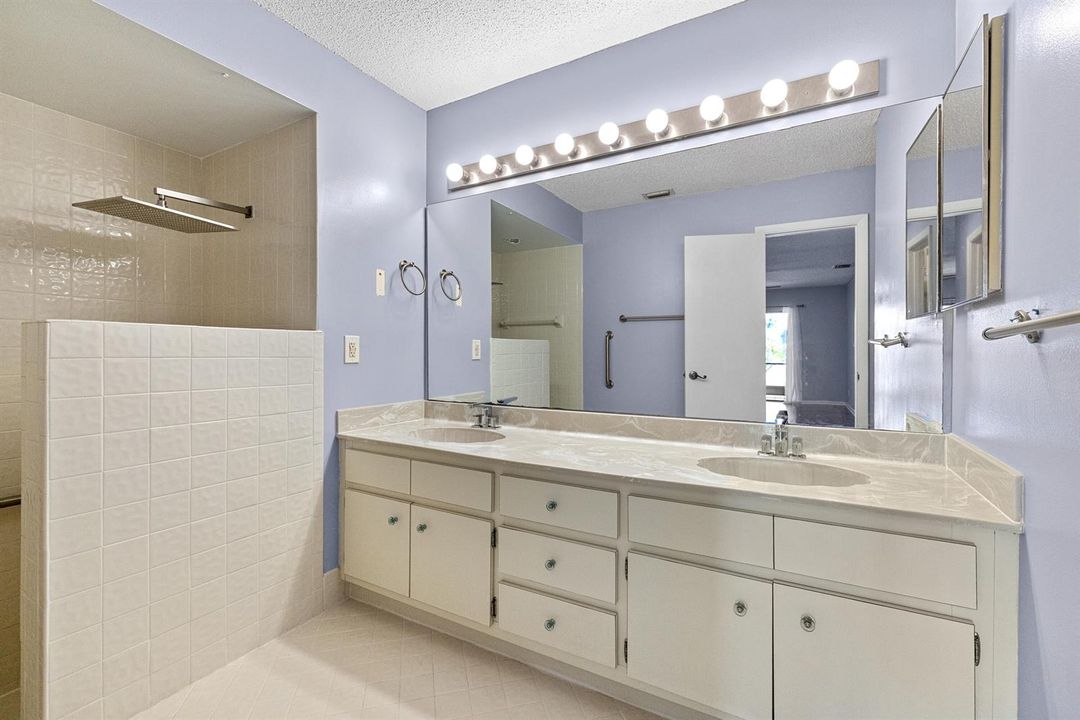 8409 Bonita Isle Dr R-1087