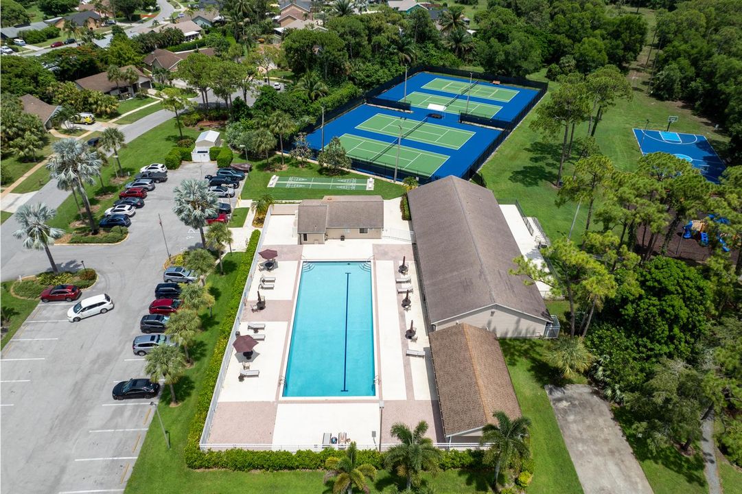 8409-Bonita-Isle-Dr-Rx--4