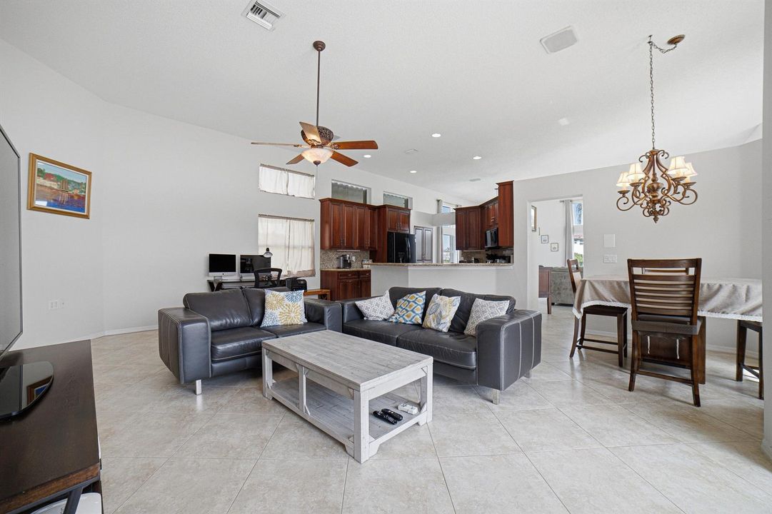 Livingroom-C