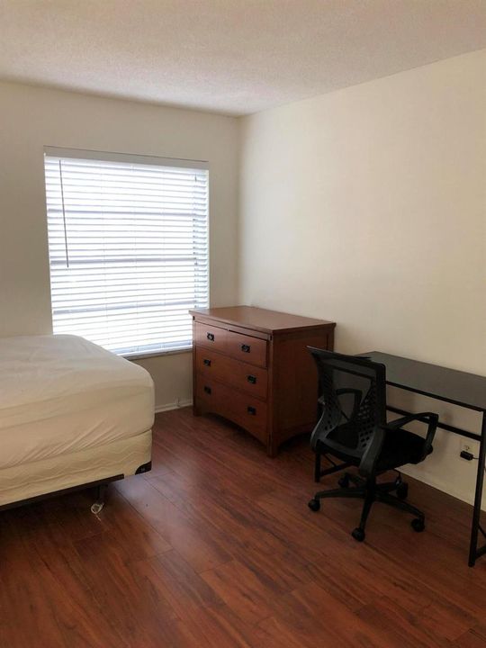 Bedroom 1B