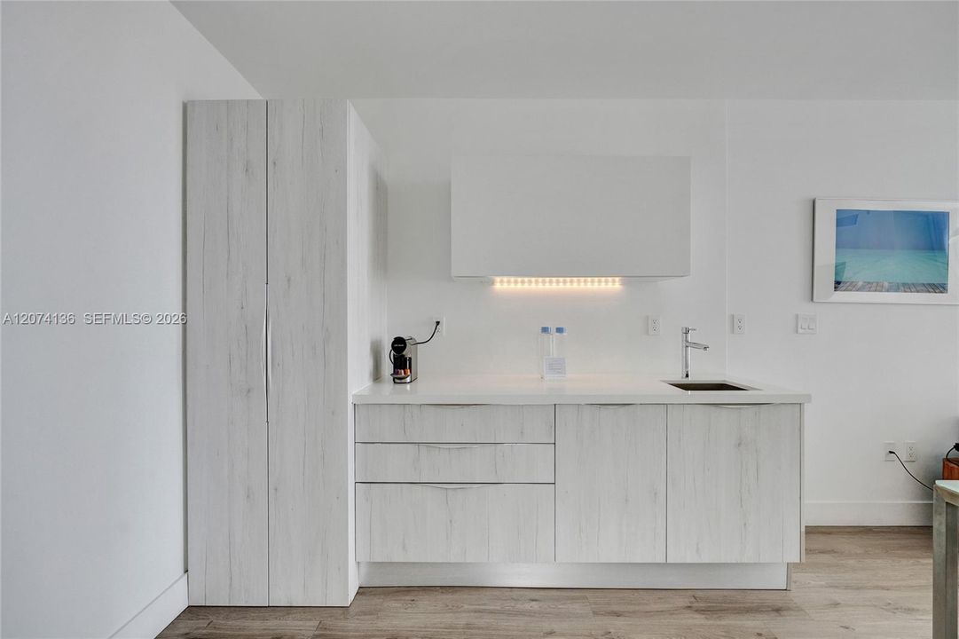En Venta: $399,000 (1 camas, 1 baños, 460 Pies cuadrados)