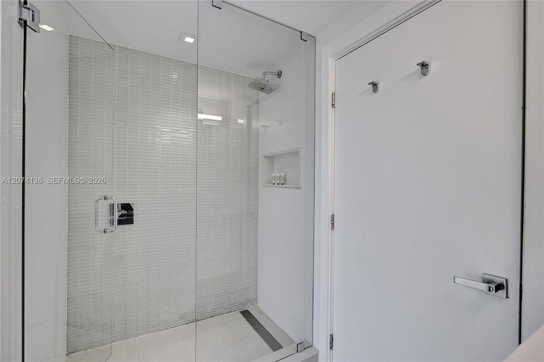 En Venta: $399,000 (1 camas, 1 baños, 460 Pies cuadrados)