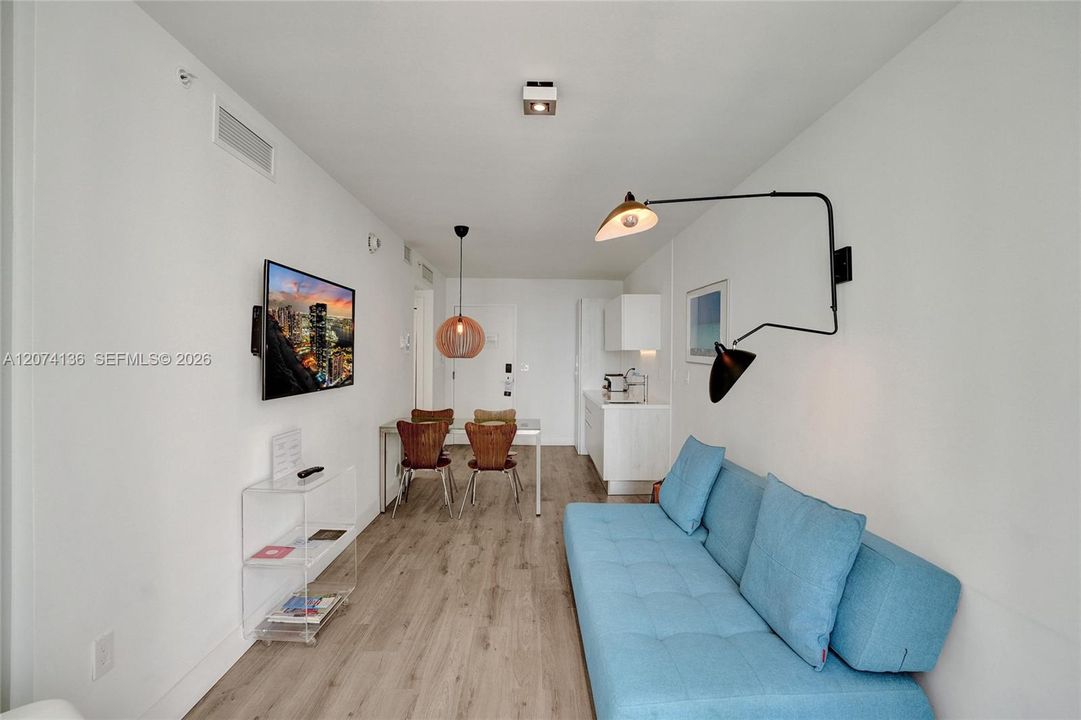 En Venta: $399,000 (1 camas, 1 baños, 460 Pies cuadrados)