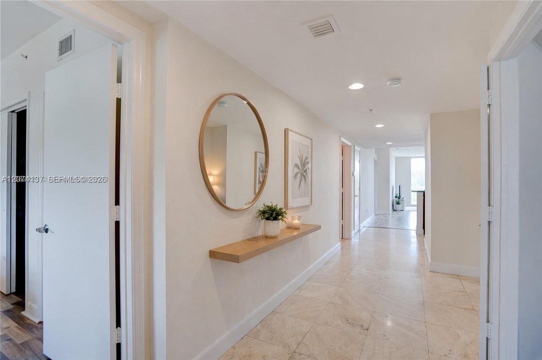 For Sale: $440,000 (3 beds, 3 baths, 1801 Square Feet)