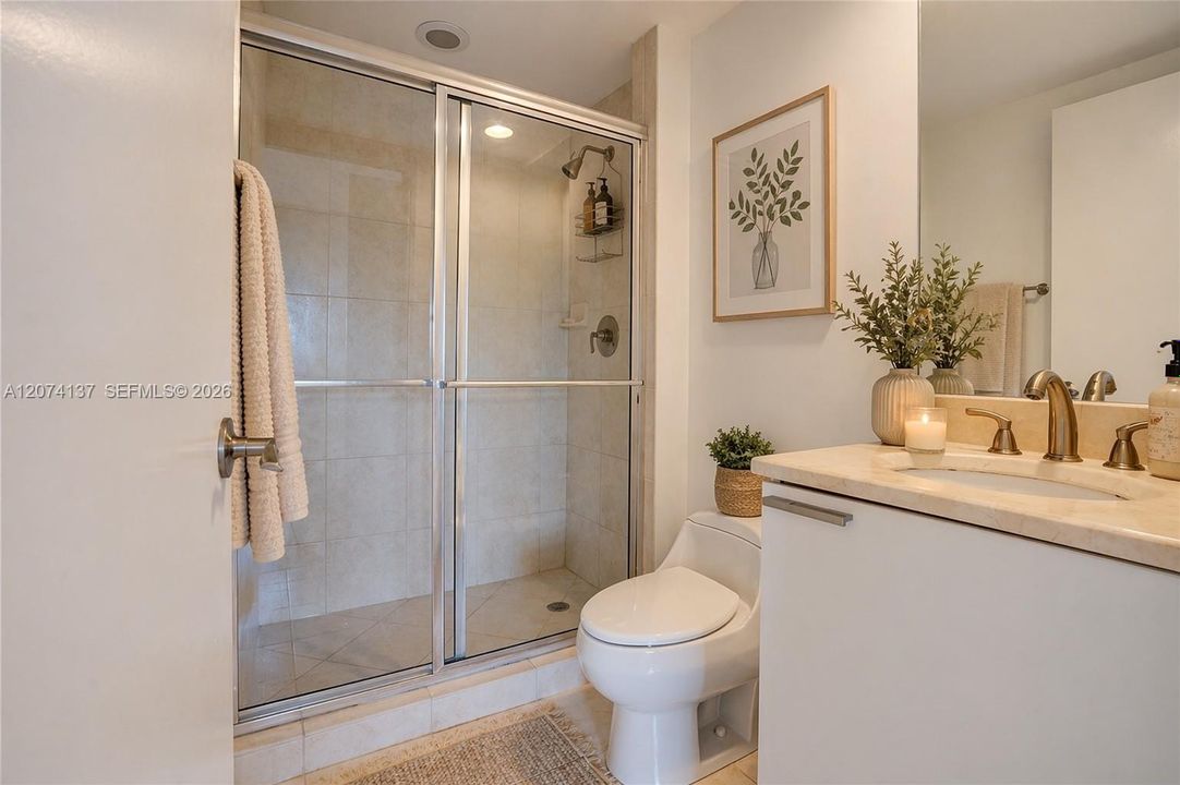 For Sale: $440,000 (3 beds, 3 baths, 1801 Square Feet)
