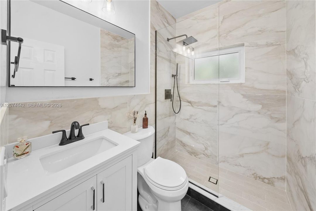 For Rent: $5,000 (3 beds, 2 baths, 1314 Square Feet)