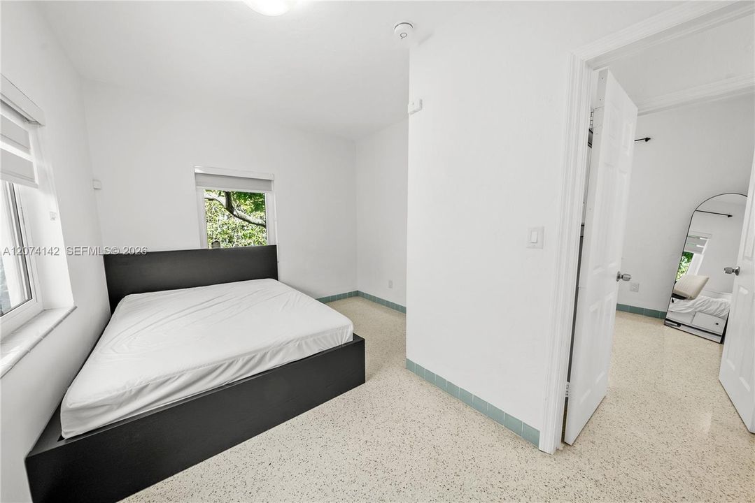 For Rent: $5,000 (3 beds, 2 baths, 1314 Square Feet)