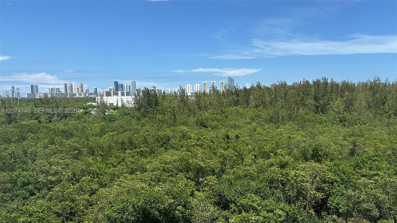 For Sale: $475,000 (2 beds, 3 baths, 1886 Square Feet)