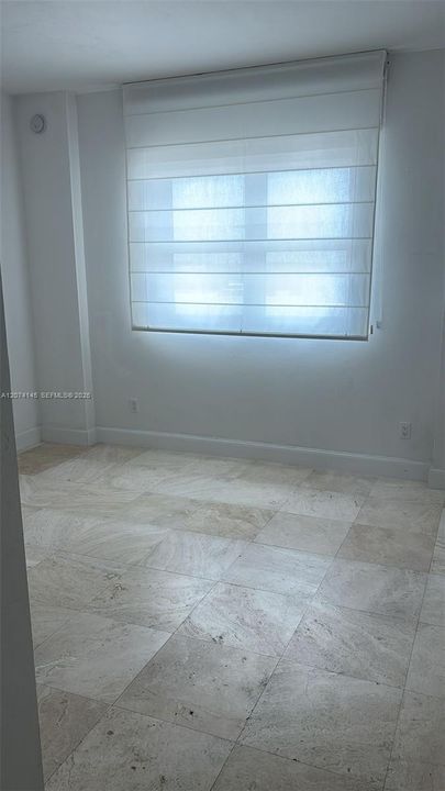 For Sale: $475,000 (2 beds, 3 baths, 1886 Square Feet)