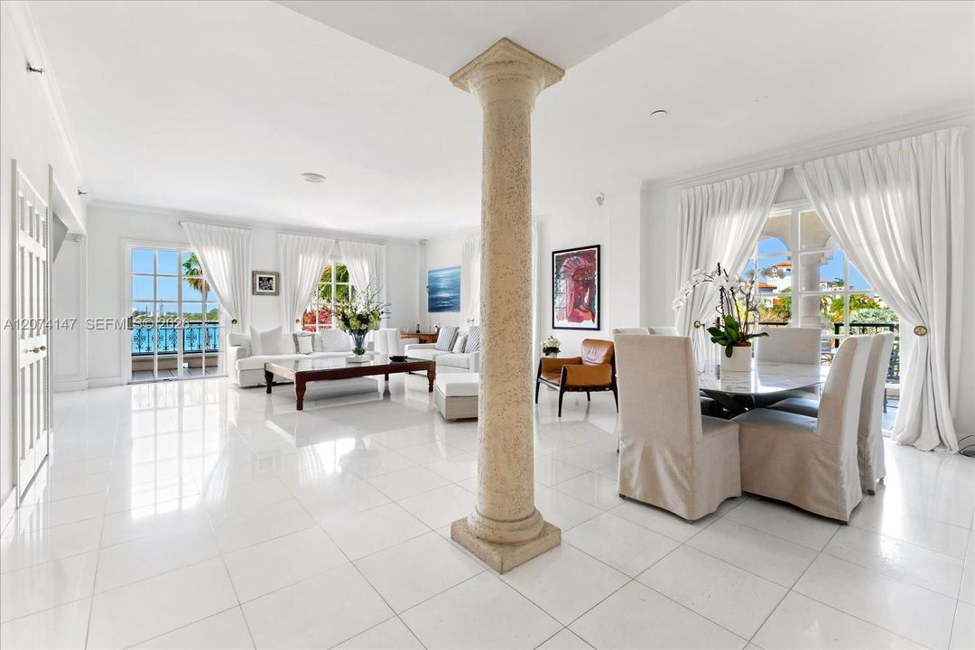 For Sale: $4,500,000 (3 beds, 3 baths, 2744 Square Feet)