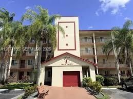 For Rent: $2,500 (2 beds, 2 baths, 1300 Square Feet)