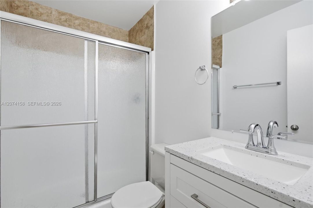For Sale: $135,000 (2 beds, 2 baths, 770 Square Feet)