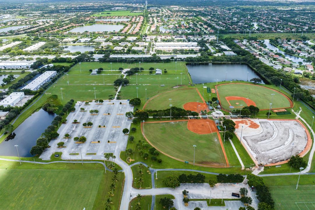 046-13793YarmouthDrive-Wellington-FL-334