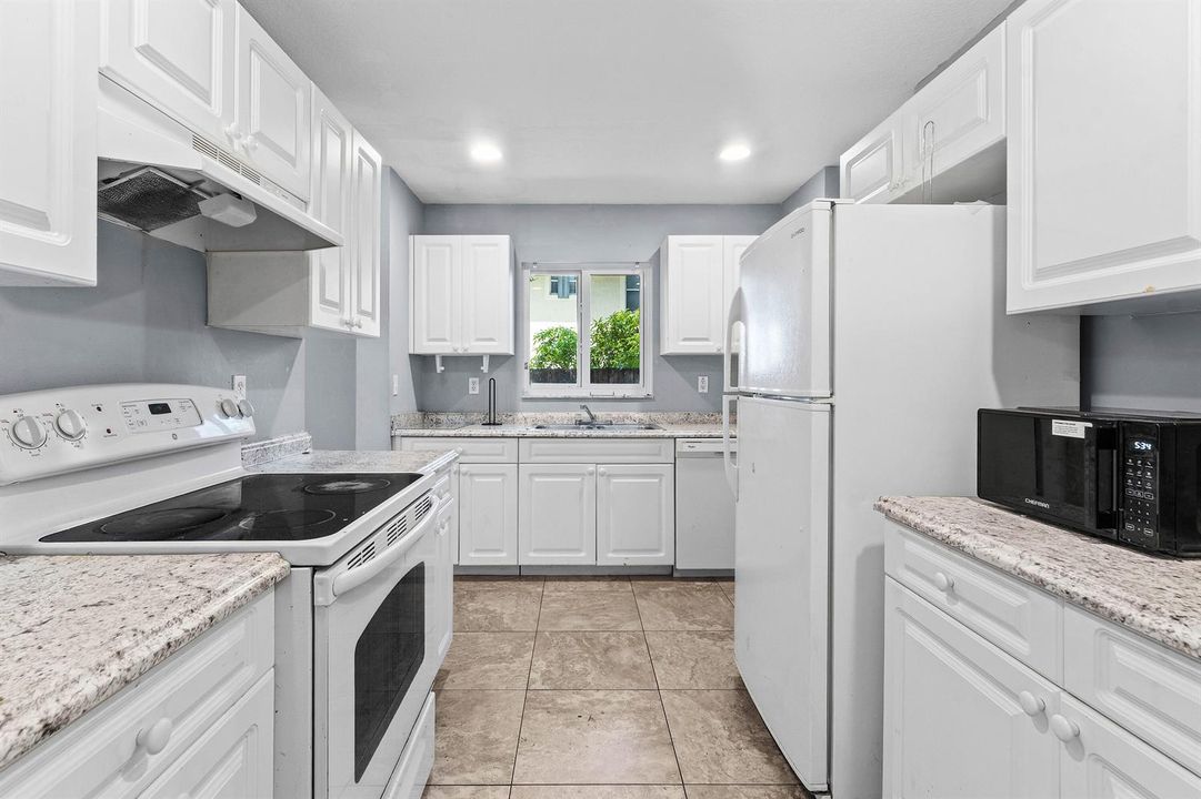 009-13793YarmouthDrive-Wellington-FL-334