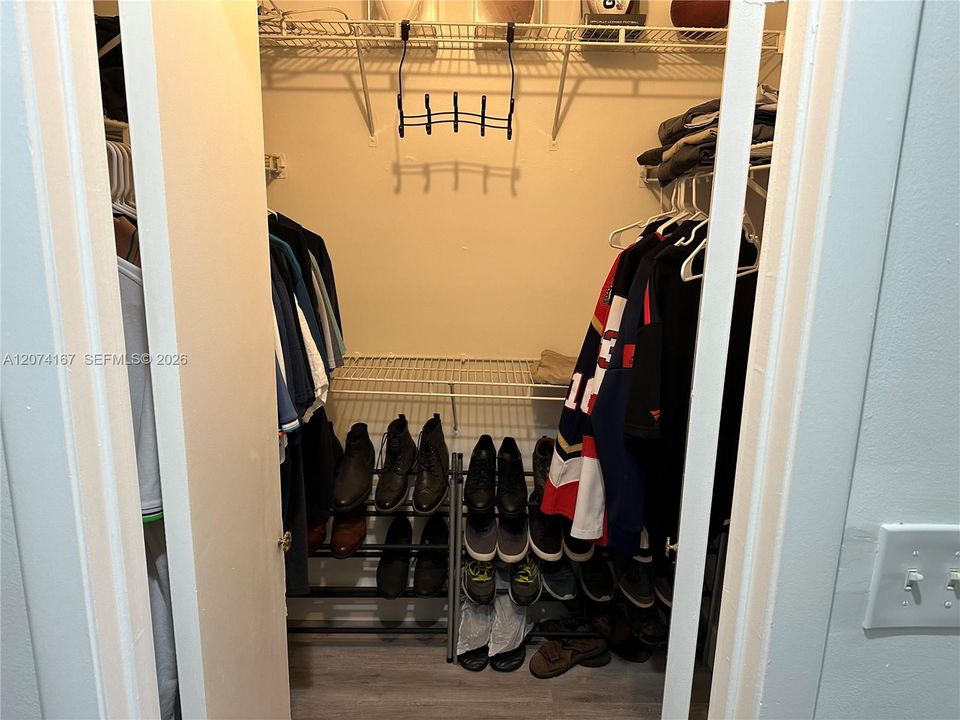 Walk-in closet