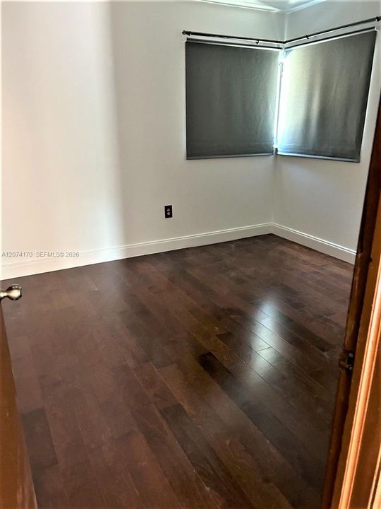 For Rent: $4,000 (3 beds, 2 baths, 1651 Square Feet)