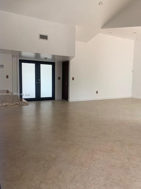 For Rent: $4,000 (3 beds, 2 baths, 1651 Square Feet)