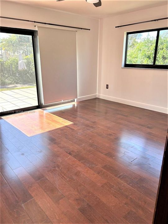 For Rent: $4,000 (3 beds, 2 baths, 1651 Square Feet)