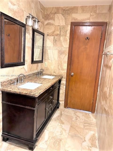 For Rent: $4,000 (3 beds, 2 baths, 1651 Square Feet)