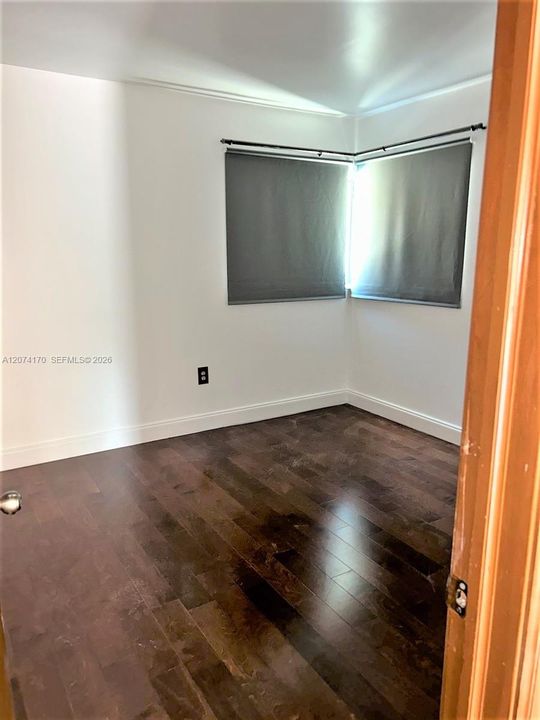 For Rent: $4,000 (3 beds, 2 baths, 1651 Square Feet)