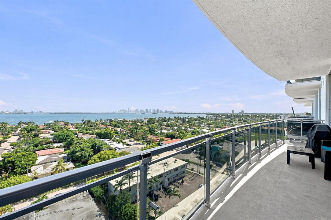 26-web-or-mls-7901-hispanola-ave-unit-10