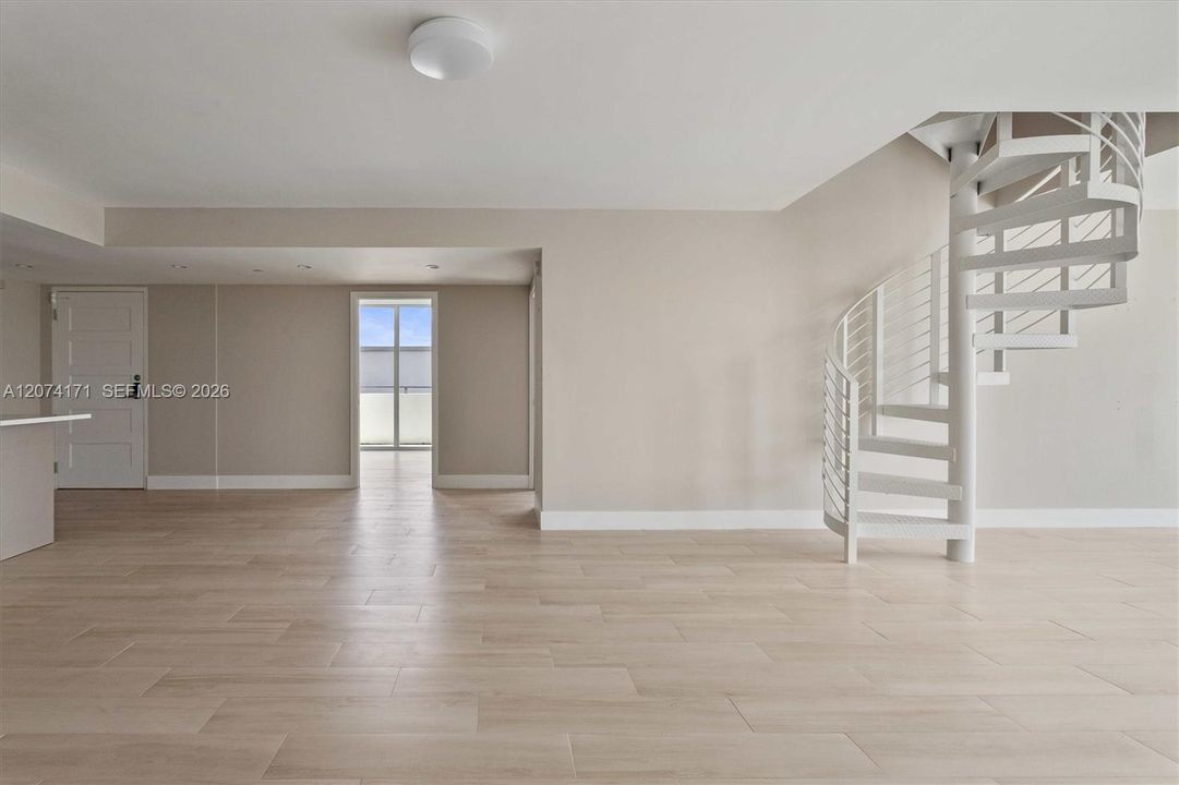 For Sale: $1,950,000 (4 beds, 3 baths, 1972 Square Feet)
