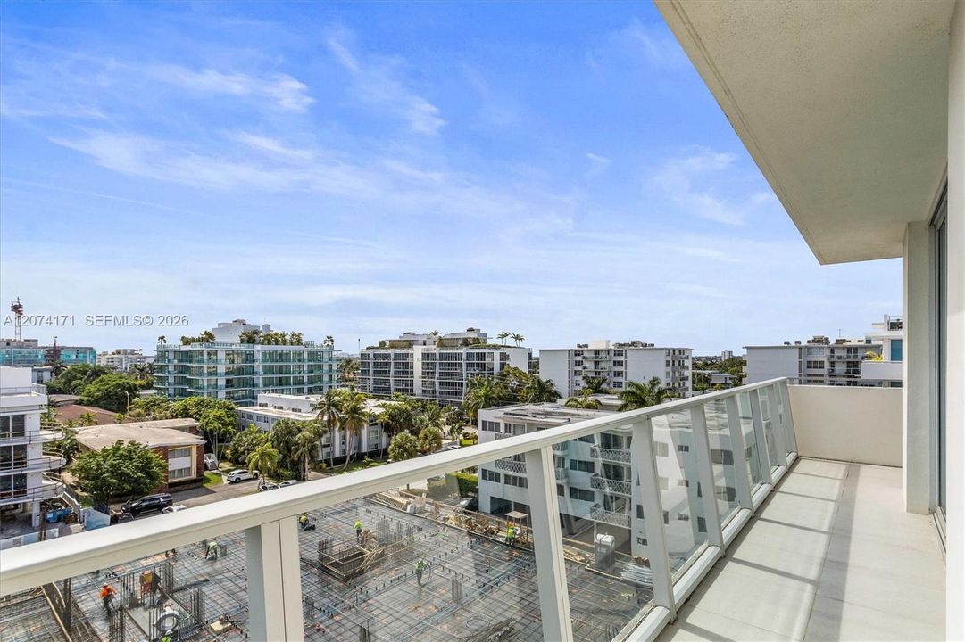For Sale: $1,950,000 (4 beds, 3 baths, 1972 Square Feet)