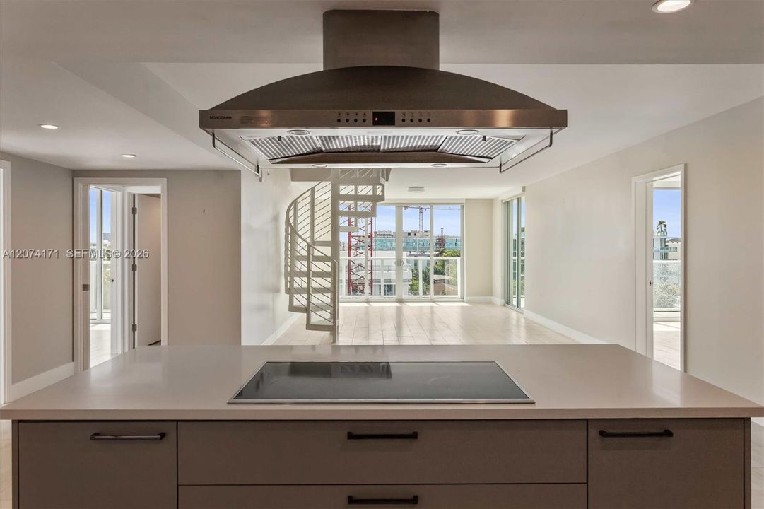 For Sale: $1,950,000 (4 beds, 3 baths, 1972 Square Feet)