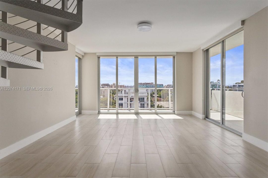For Sale: $1,950,000 (4 beds, 3 baths, 1972 Square Feet)