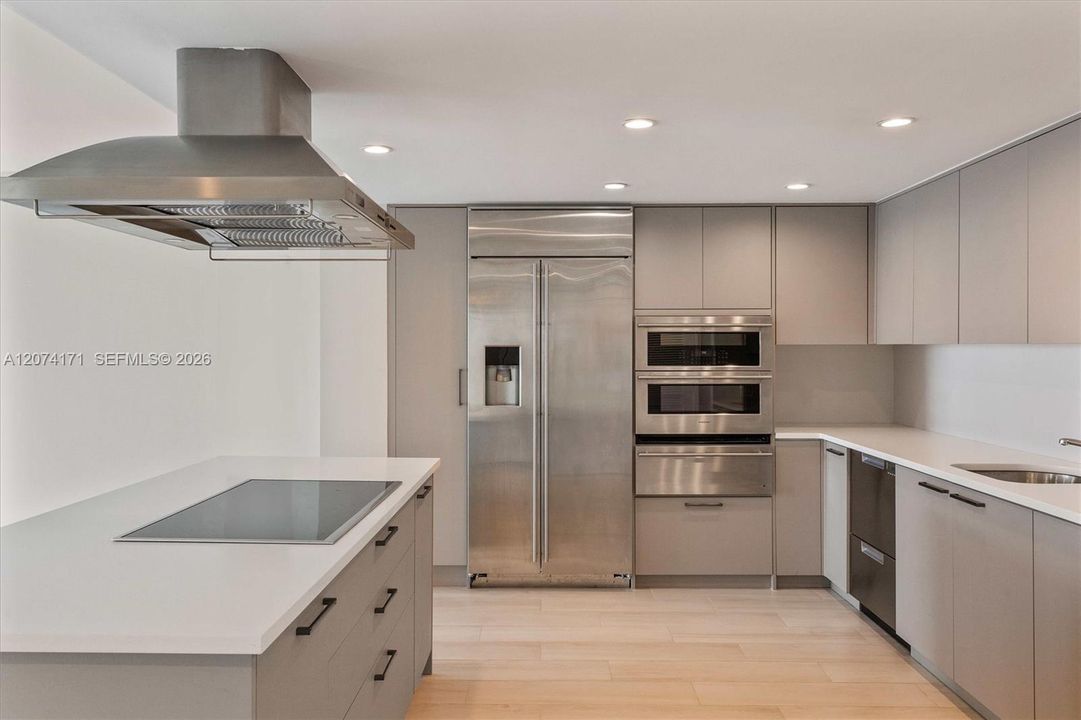 For Sale: $1,950,000 (4 beds, 3 baths, 1972 Square Feet)
