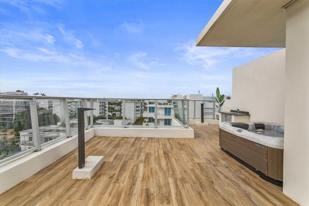 For Sale: $1,950,000 (4 beds, 3 baths, 1972 Square Feet)