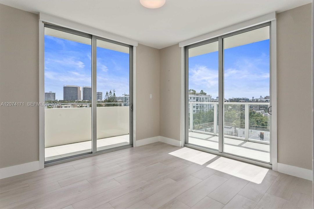 For Sale: $1,950,000 (4 beds, 3 baths, 1972 Square Feet)