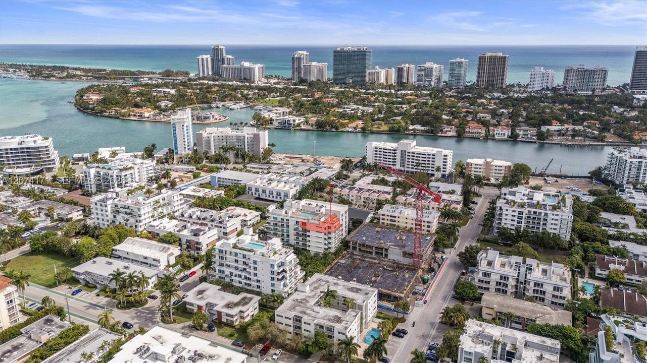 For Sale: $1,950,000 (4 beds, 3 baths, 1972 Square Feet)